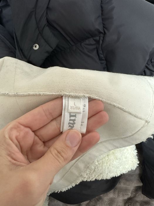 Біле зимове пальто