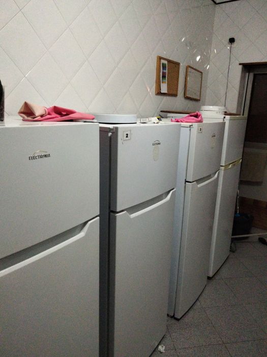 Alugo quarto para solteiro