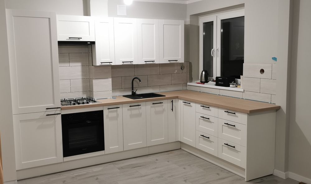 Składanie, skręcanie, montaż mebli, kuchni, układanie panel