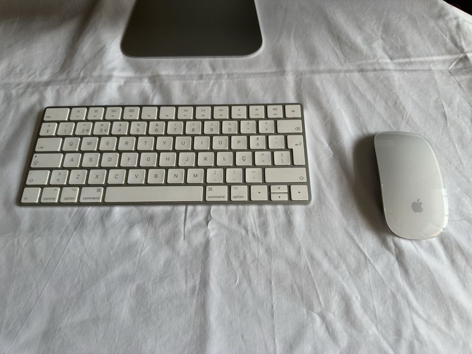 iMac (4K, 21,5”, 2017) 1TB 32gb RAM