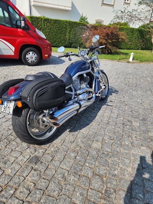 Harley-Davidson | 2006 | Apenas 19.000 km