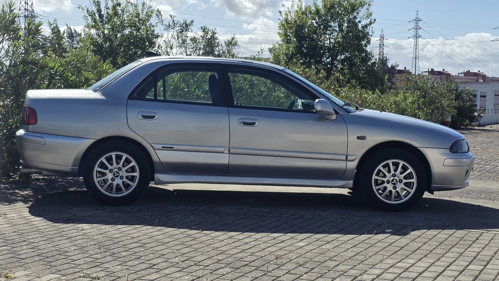 Mitsubishi Carisma