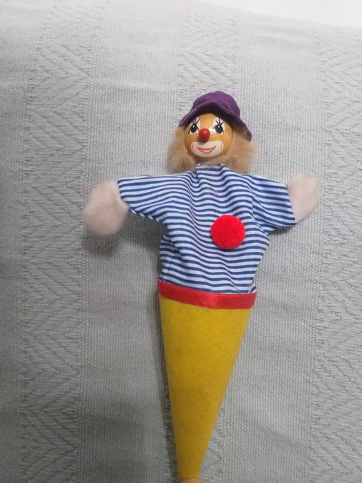 Wooden Clown Puppet64751805082497120