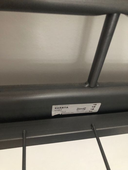 Cama alta Ikea - SVARTA