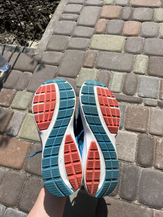 Кросівки puma(40,5)