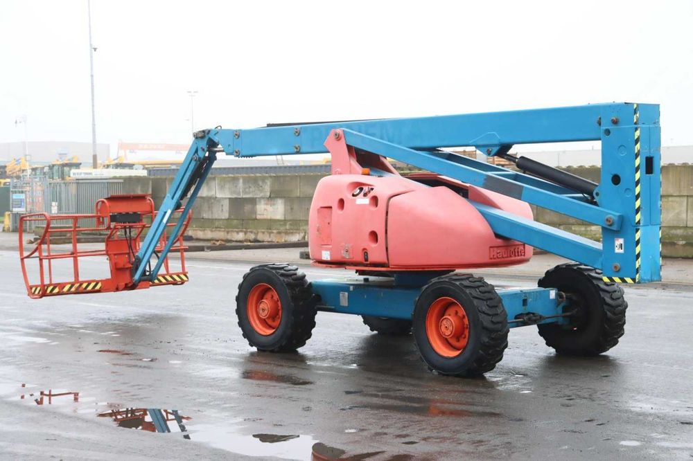 Підйомник Haulotte HA20PX, 20 метрів