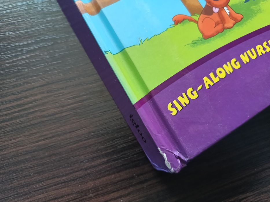 Музична pop-up дитяча книга англійською Old MacDonald had a farm