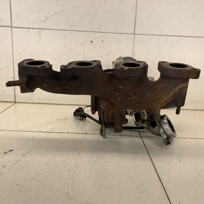 Turbosprężarka Turbina Vw Passat B6 3C 2.0Tdi Cbbb 09R