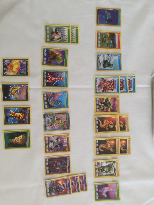 Cromos Invizimals - Batalha dos Caçadores