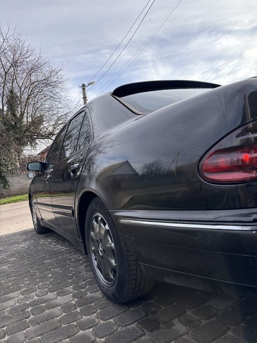 Продам Mercedes W210 3.2 dizel