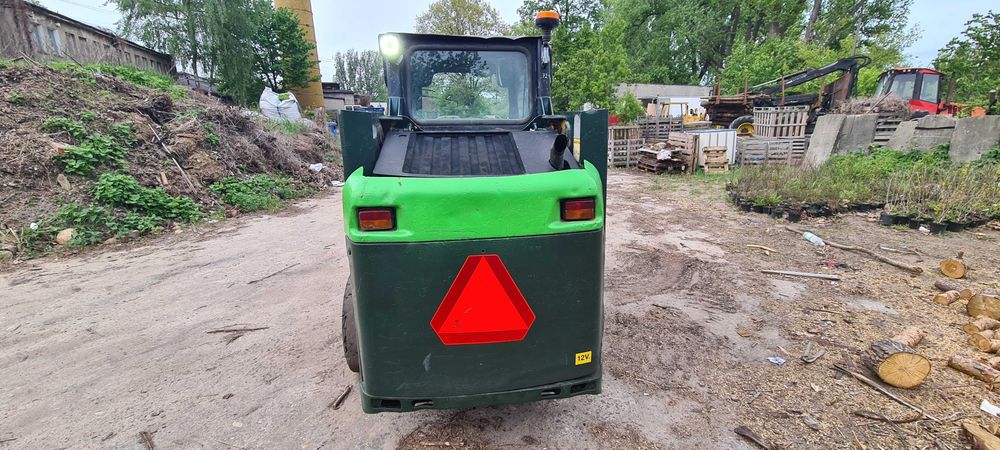 Mini ładowarka CAT 226