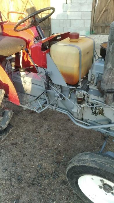 Трактор Yanmar 2000