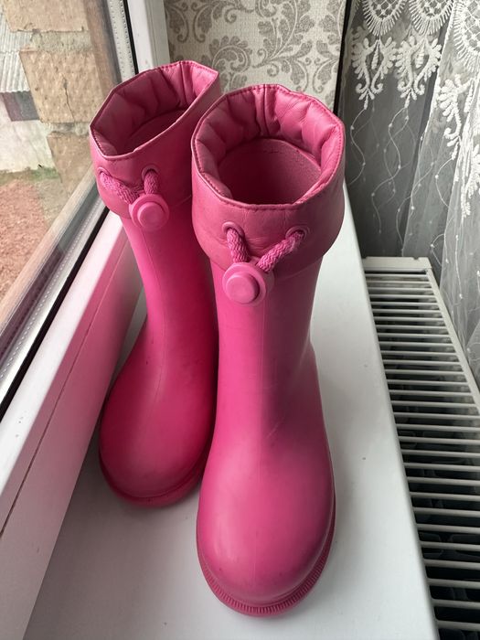 Чобітки кольору малини