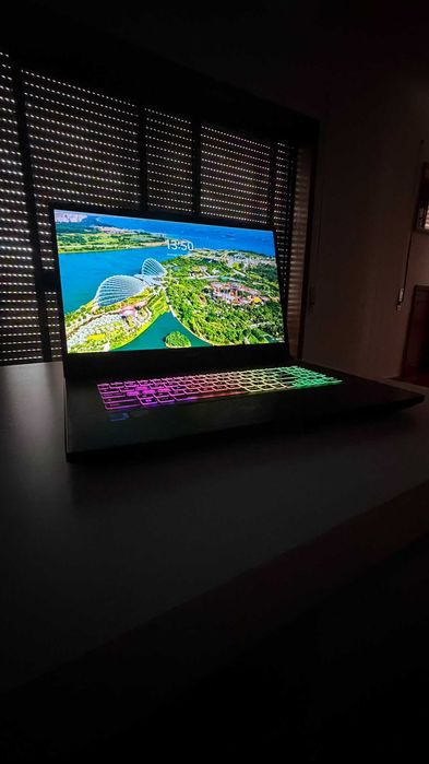 MSI Katana 17 i7-13620H RTX 4060 32GB RAM 1TB SSD Gaming