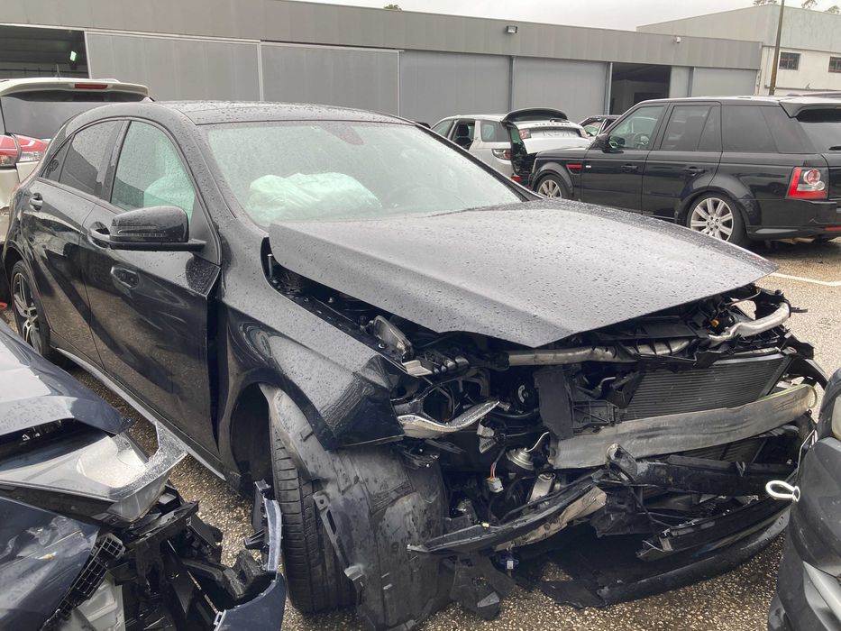 Mercedes A200d 4MATIC 2015