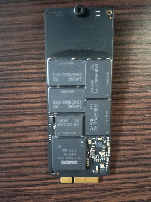 MZ-DPC128T/0A2 Внутренний твердотельный накопитель (SSD)