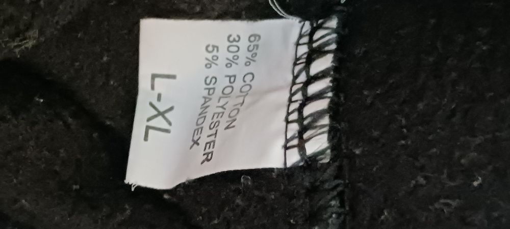 Grafitowe cygaretki w drobną kratkę rozm.42