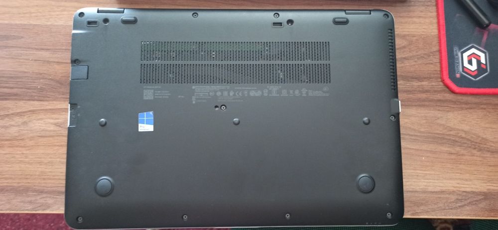 Ноутбук HP EliteBook 840 G3 DDR4 4 Gb SSD  Full HD 14"