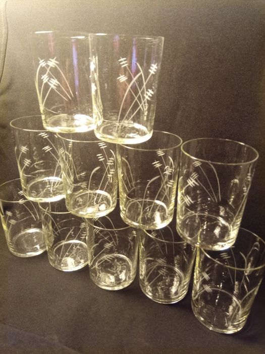 Kieliszki i szklanki PRL