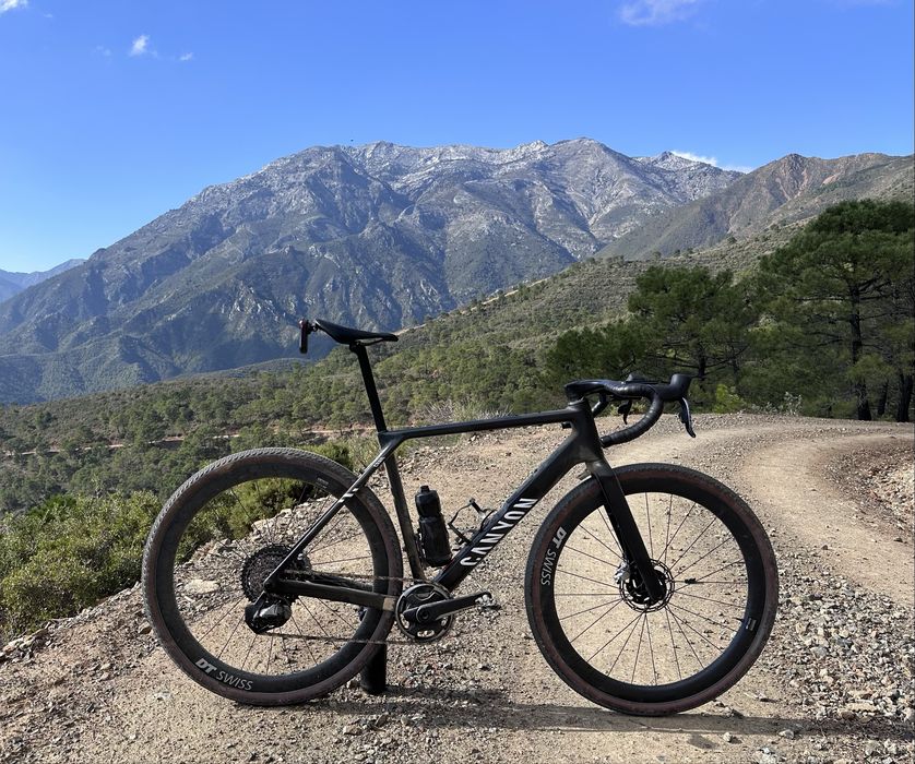 Canyon Grail CFR Sram Red Axs M