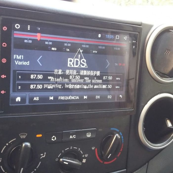 Autoradio (MONTAGEM)