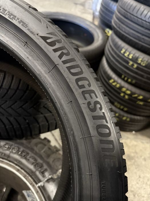 Шини Зимові 255х40хR21 BRIDGESTONE Blizzak LM005 / 2шт /85%Залишок 23р