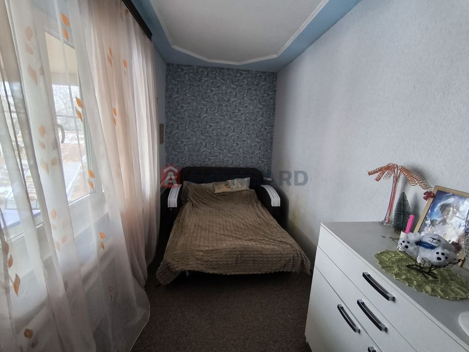 Просторий будинок в Карнаухівці