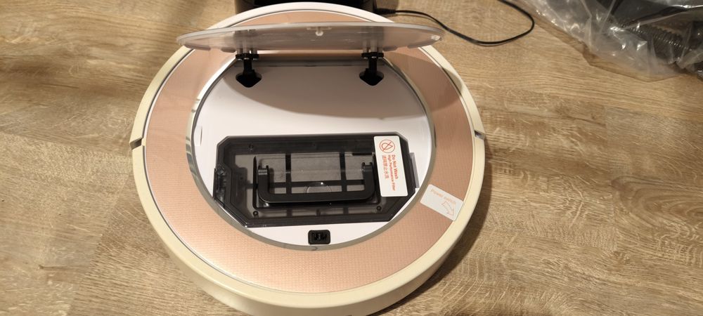 Robot sprzątający z funkcją mopowania ILIFE V7s Plus