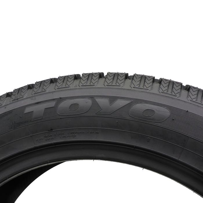 235/55/19 Toyo 235/55R19 Observe Gsi 5 101T 2013 Zima Nieużywane