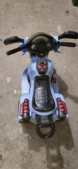 Motor elektryczny