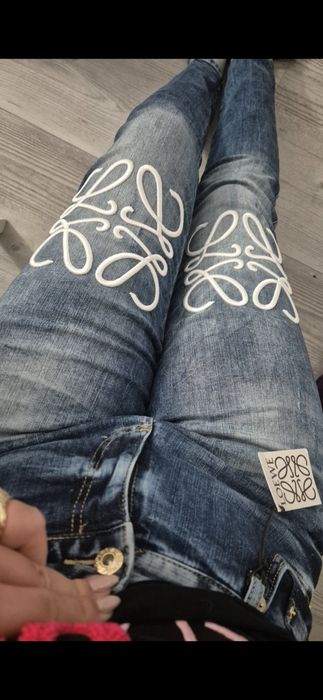 Loewe jeansy r. 27