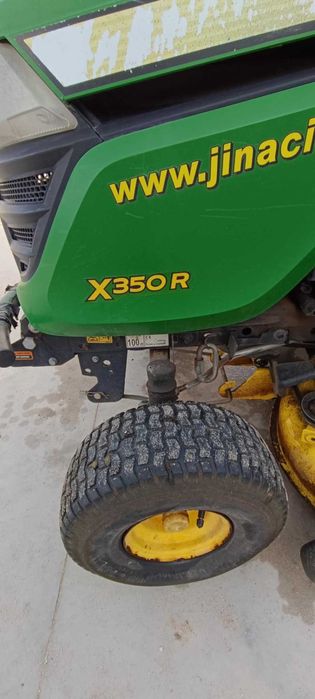 Trator corta relva john deere profissional