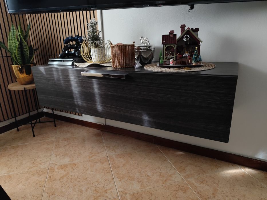 2 Aparadores de sala