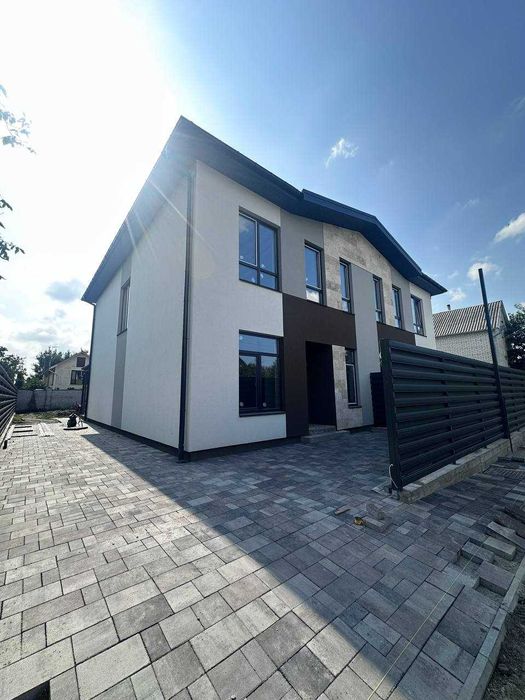 Продаж дуплексу м. Славутич, Осокорки. Біля води, вул. Садова,54 без %