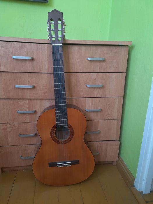 Gitara Yamaha C40 z pokrowcem Jaeger