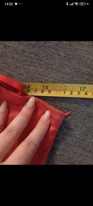 Sukienka koktajlowa 38 gruba satyna, dekolt serduszko