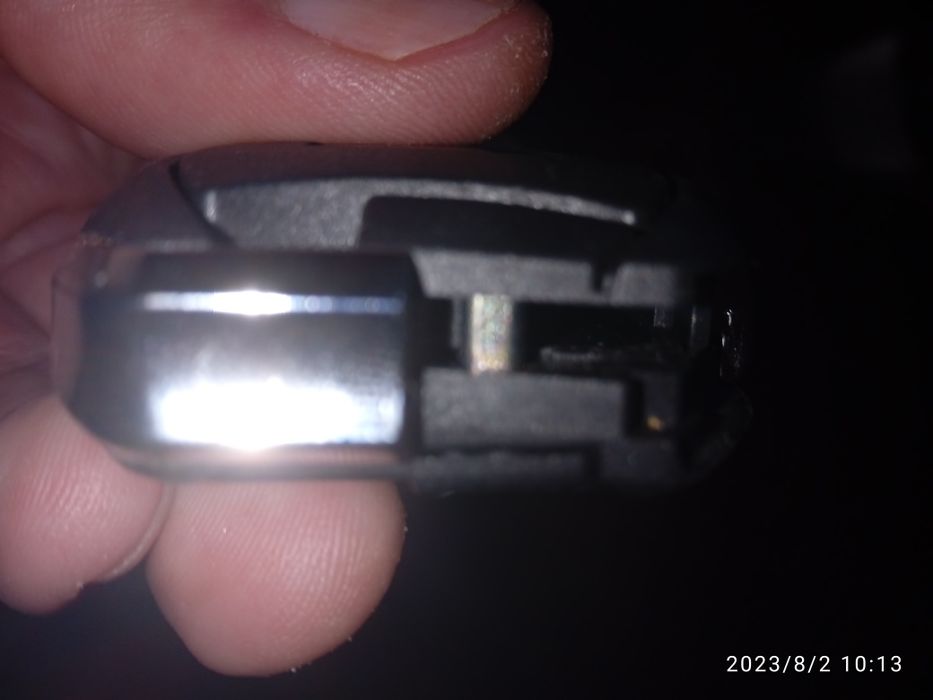 Продам смарт брелок новый