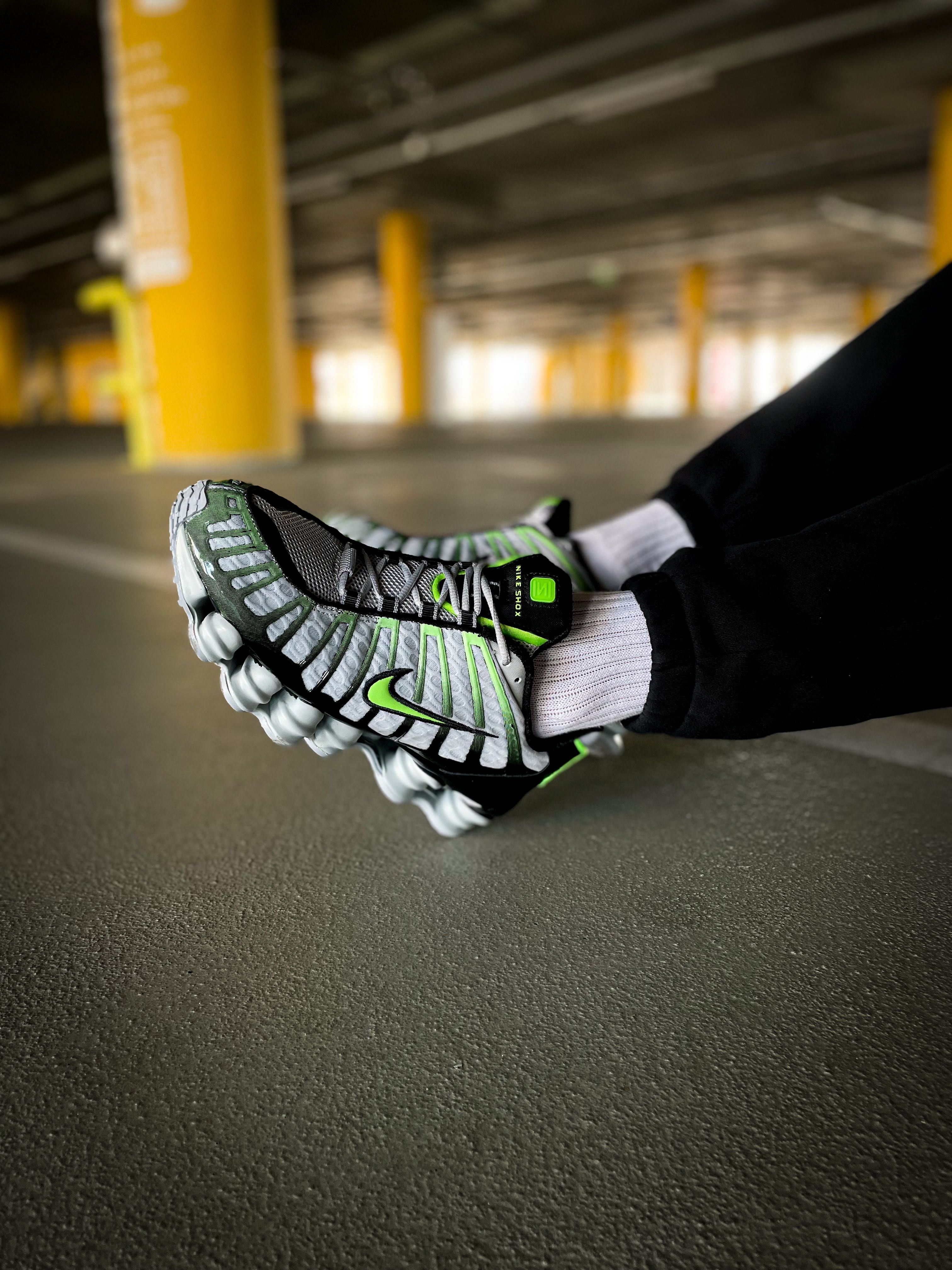 Nike shox tl wolf grey best sale