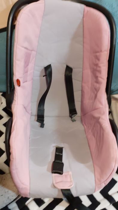 Ovo auto rosa bebé zippy