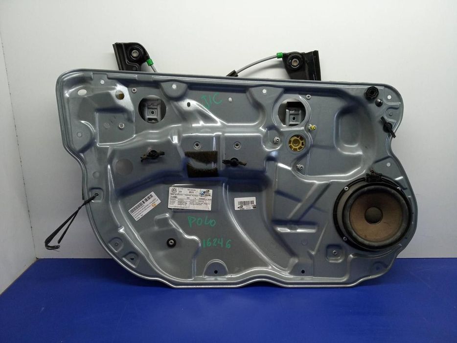 ELEVADOR DE VIDRO FRONTAL ESQUERDO VOLKSWAGEN POLO 2006 -W0Q4837401AC