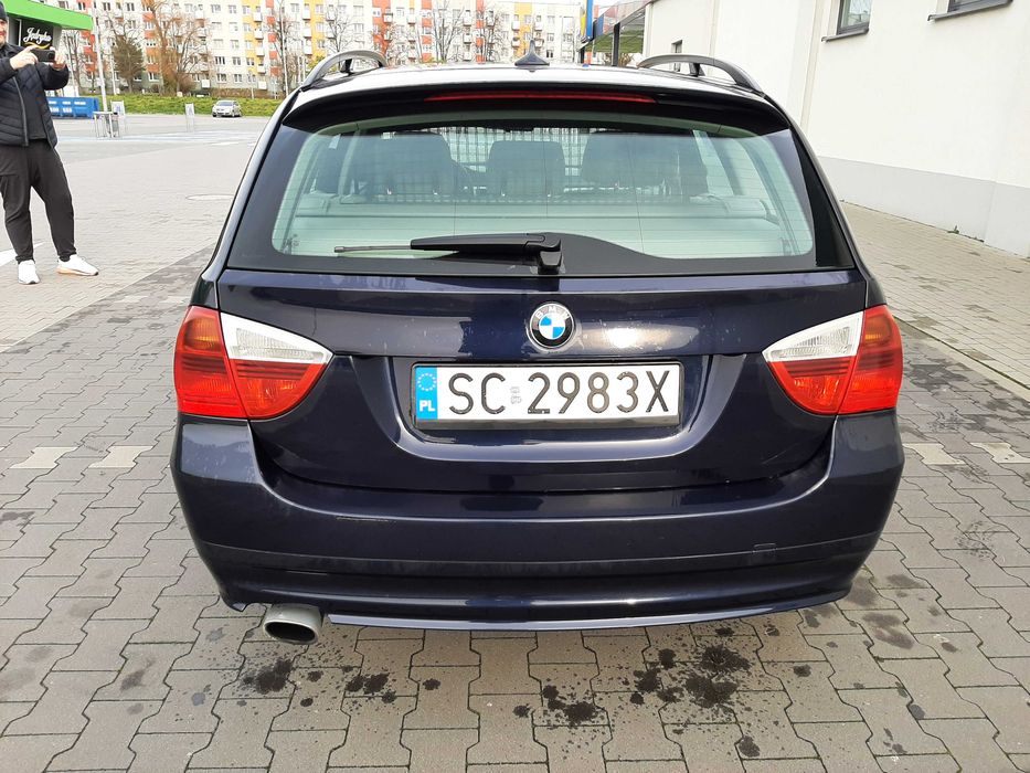 bmw e 90 rok 2008