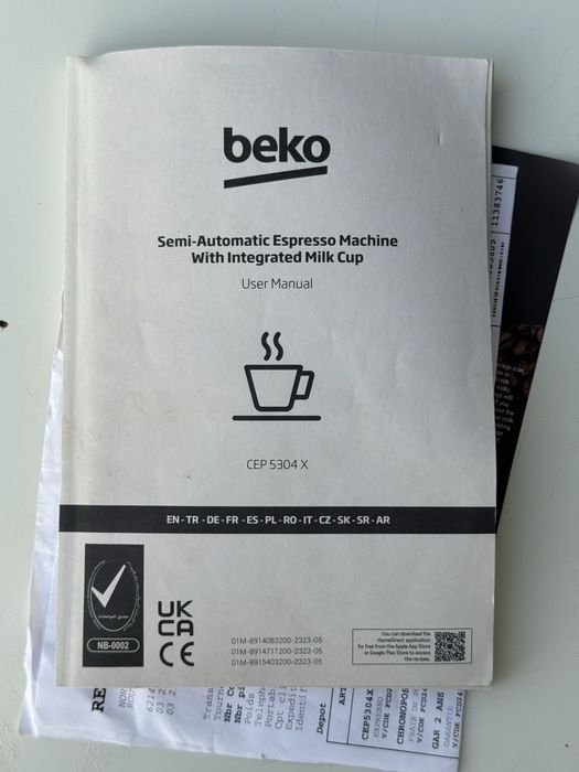 Máquina de café Beko CEP5304X