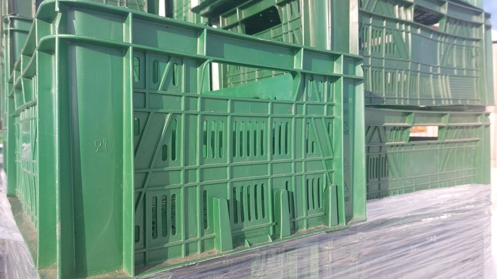 Skrzynki plastikowe owoce-warzywa S-3