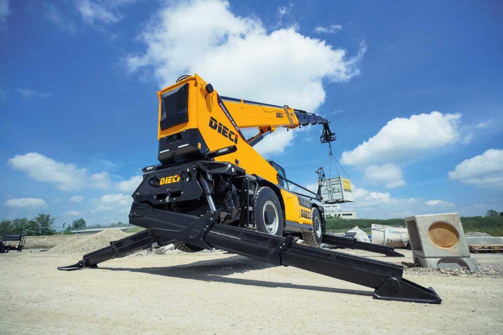 Ładowarka teleskopowa wynajem Manitou Merlo manitka operator ładowarki