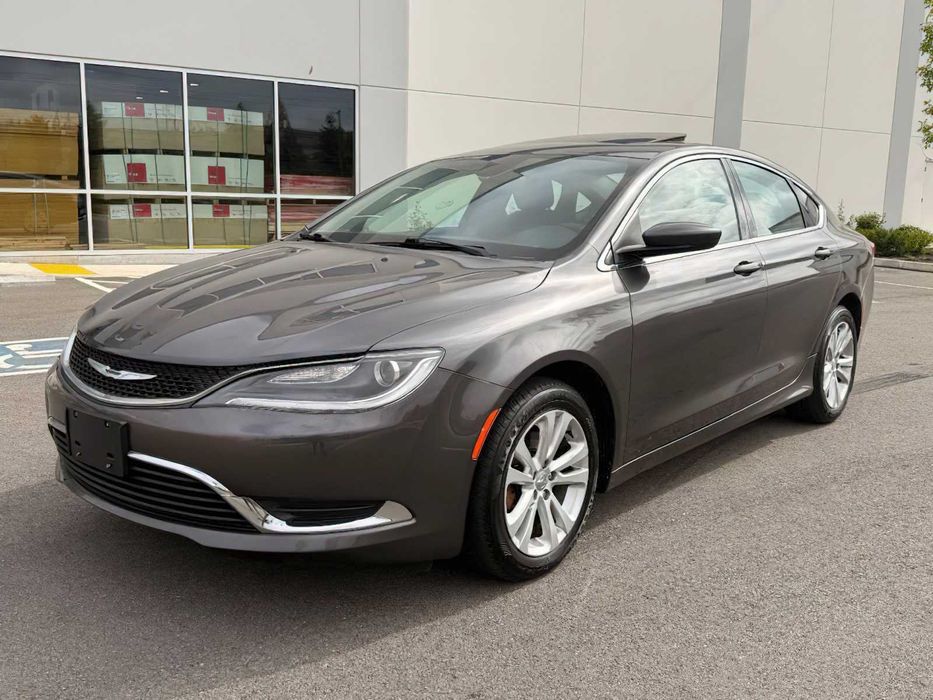 Chrysler 200 S      2015