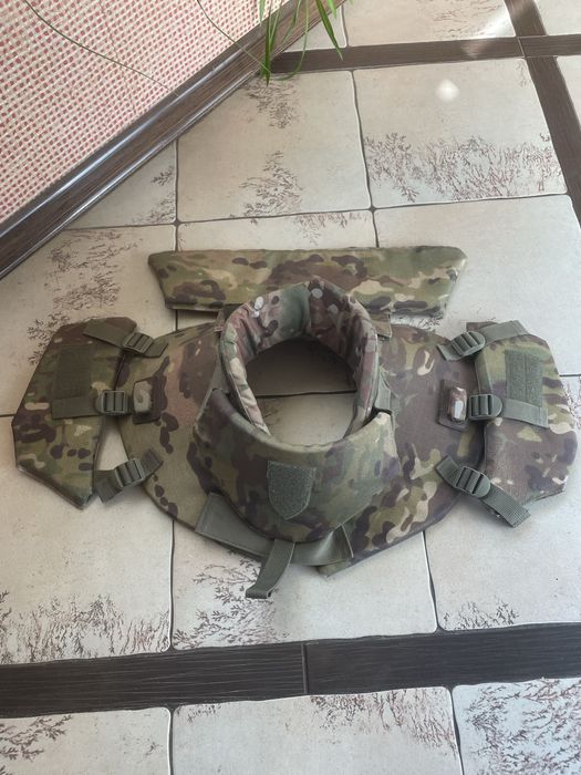 Захист шиї, рук та спини. Мультикам. Новий.