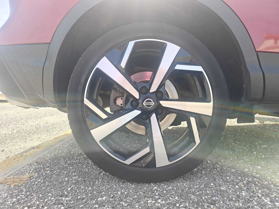 Nissan Qashqai 1.3 DIG-T Tekna Premium Bose