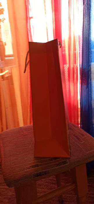 Подарункові пакети