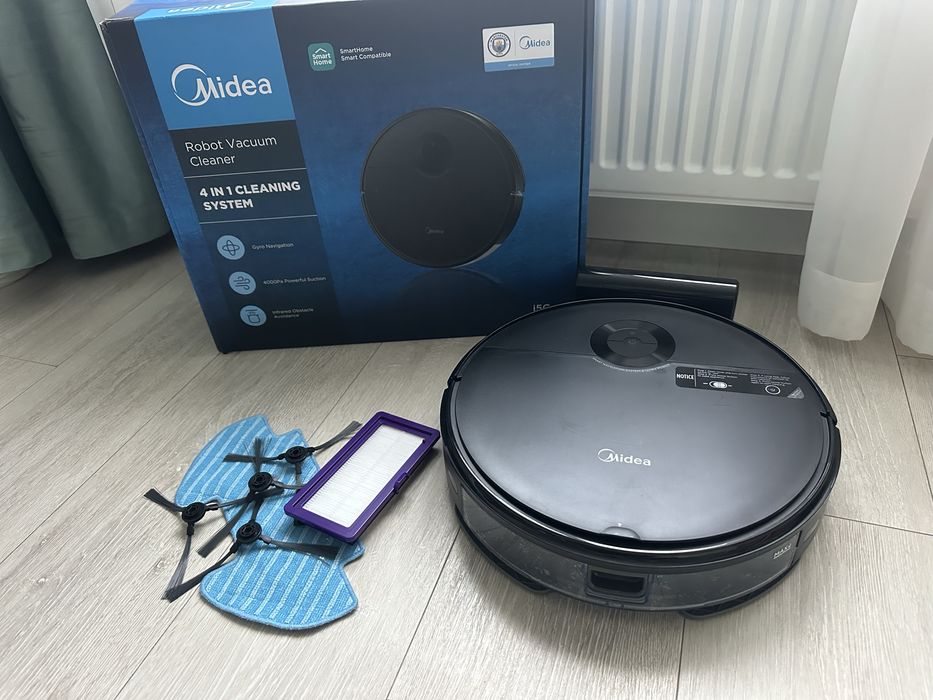 Миючий робот пилосос Midea i5C