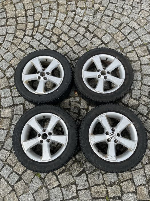 Komplet kół z oponami 15”